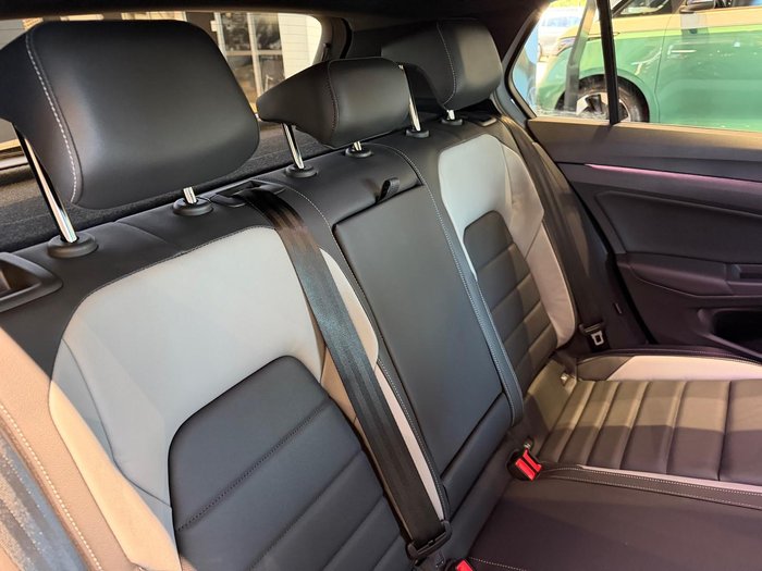 2026 Volkswagen Golf 110TSI R-Line