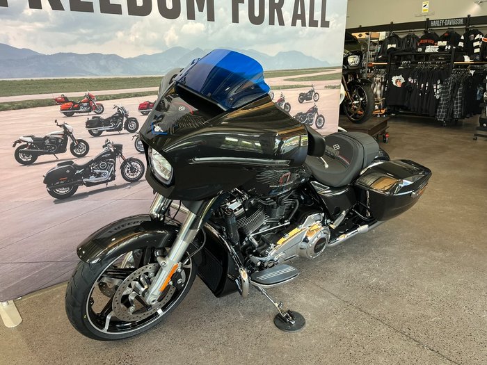 2026 HARLEY-DAVIDSON FLHX STREET GLIDE (117)