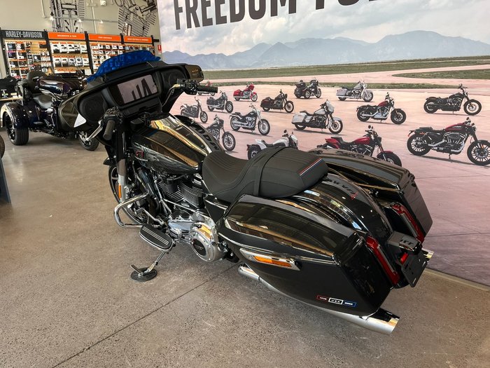 2026 HARLEY-DAVIDSON FLHX STREET GLIDE (117)