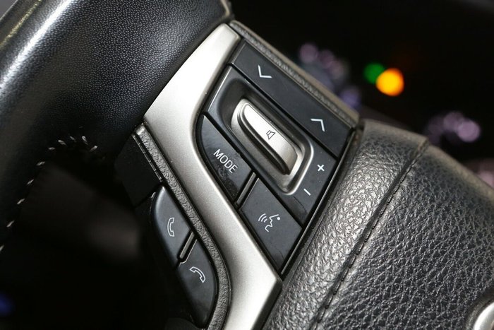 2019 Toyota Landcruiser Prado VX