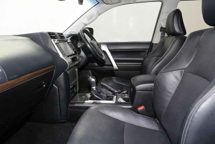 2019 Toyota Landcruiser Prado VX