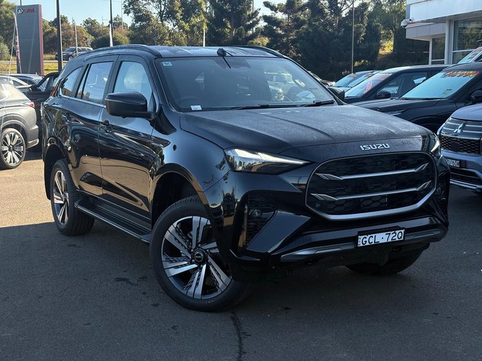 2025 Isuzu MU-X