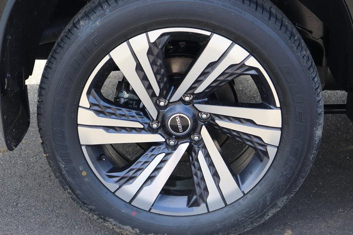 2025 Isuzu MU-X LS-T