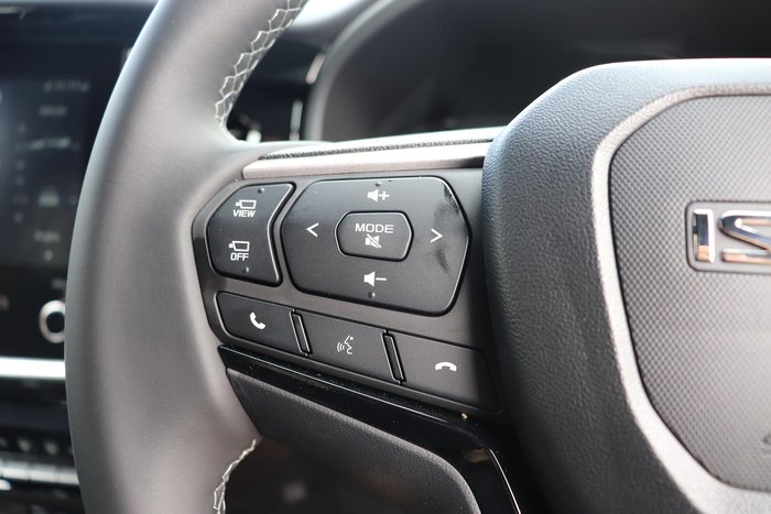 2025 Isuzu MU-X LS-T