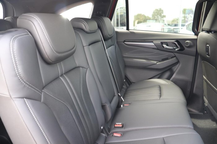 2025 Isuzu MU-X LS-T