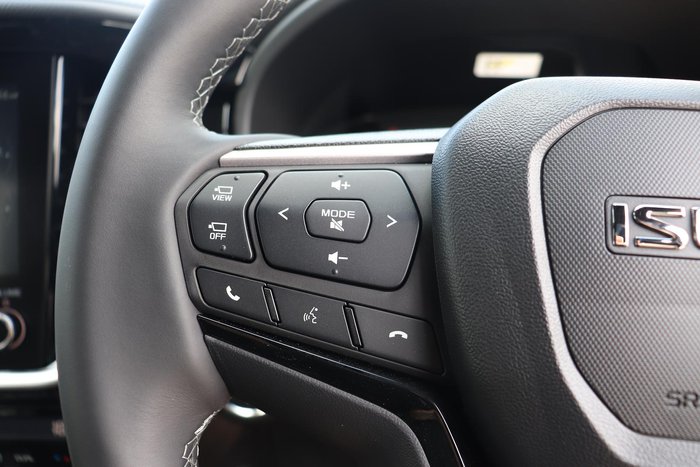 2025 Isuzu MU-X LS-T