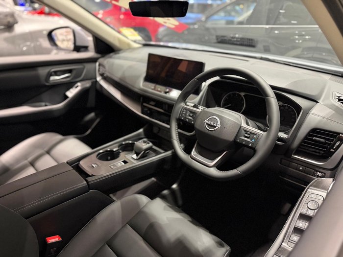 2026 Nissan X-TRAIL ST-L