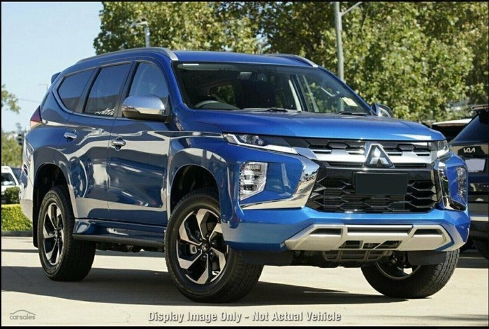 2024 Mitsubishi Pajero GLS (4x4)