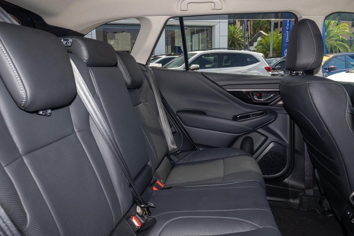 2024 Subaru Outback AWD Touring