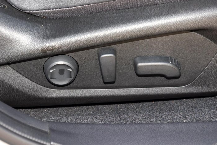 2025 Subaru Crosstrek 2.0S G6X MY24 AWD Crystal White