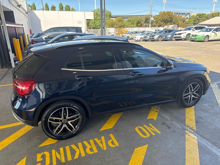 2017 Mercedes-Benz GLA-Class GLA180