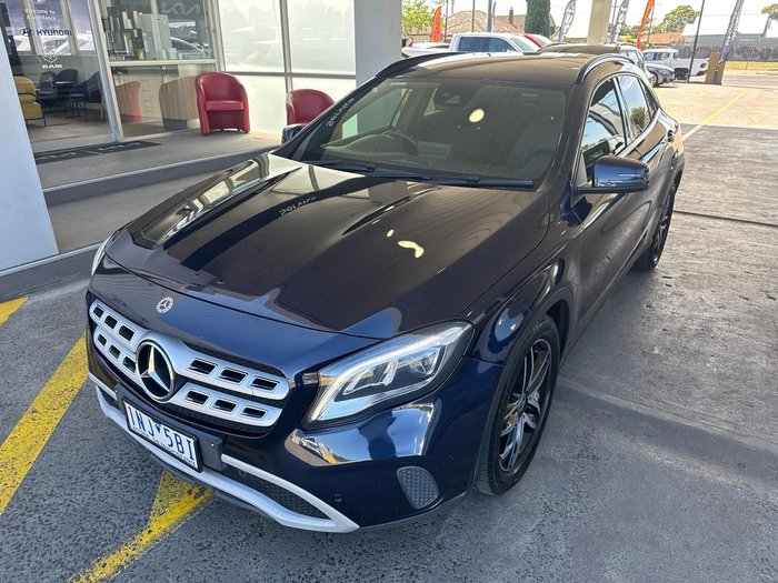 2017 Mercedes-Benz GLA-Class GLA180