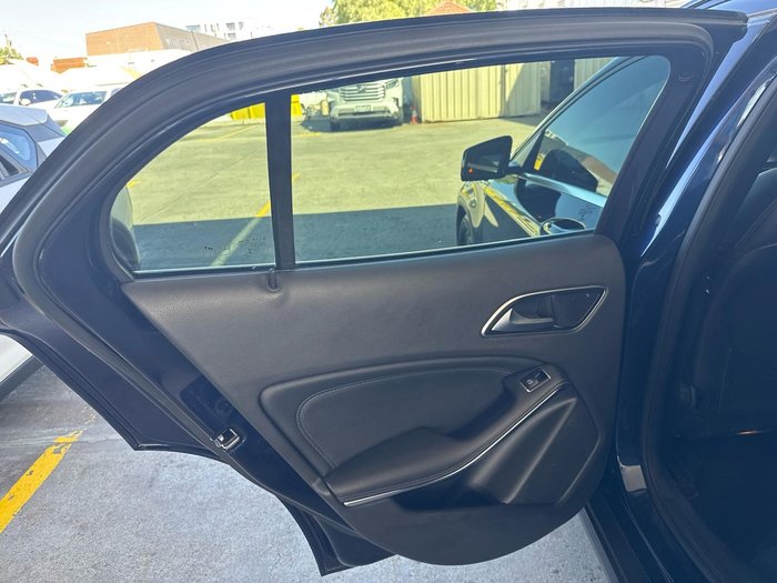 2017 Mercedes-Benz GLA-Class GLA180