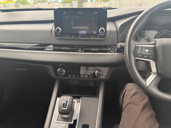 2024 Mitsubishi Outlander ES