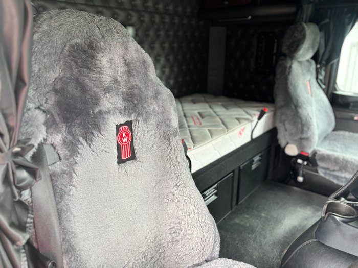 2023 Kenworth K200 K200