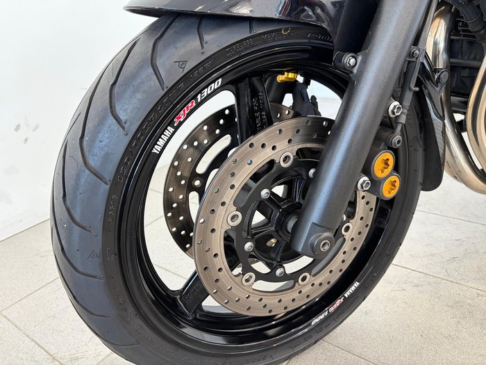 2012 Yamaha XJR1300 XJR Black