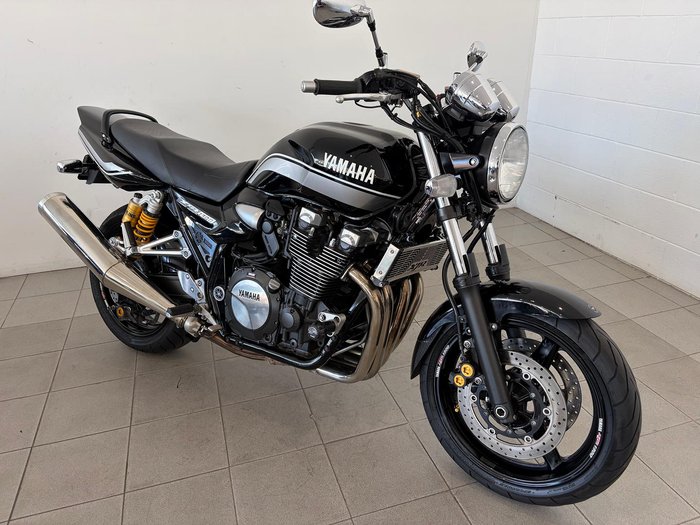 2012 Yamaha XJR1300 XJR Black