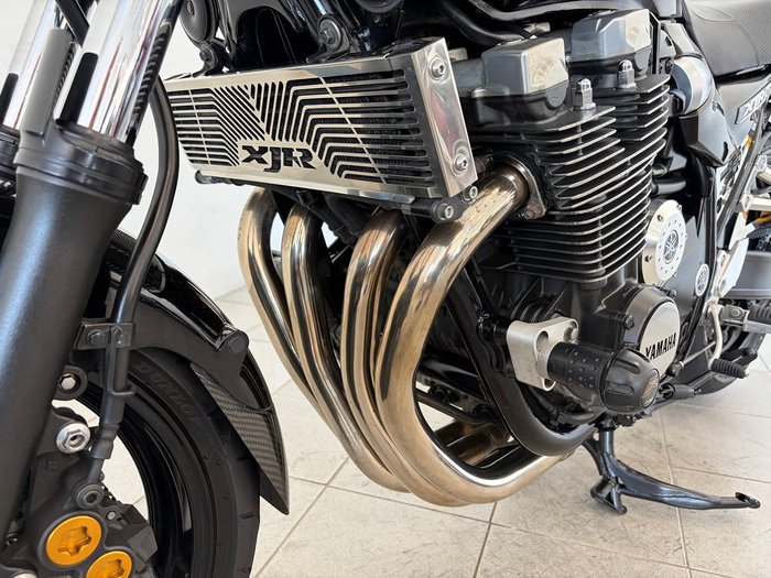 2012 Yamaha XJR1300 XJR Black