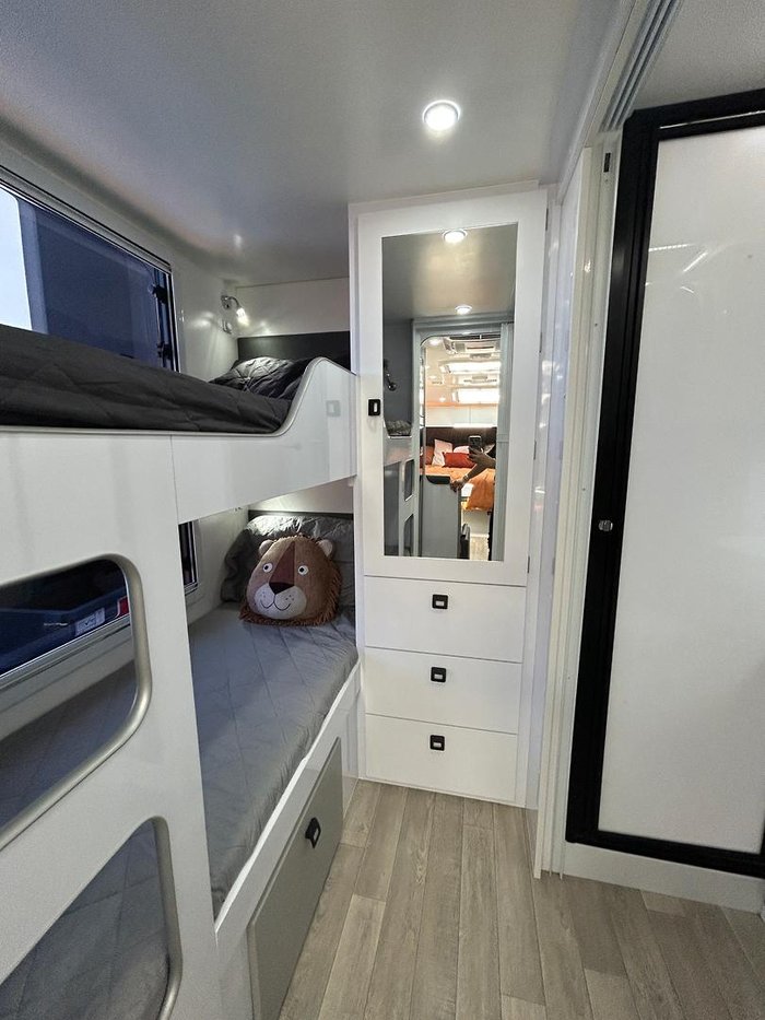 2022 Wonderland RV Xtr 2 Bunk