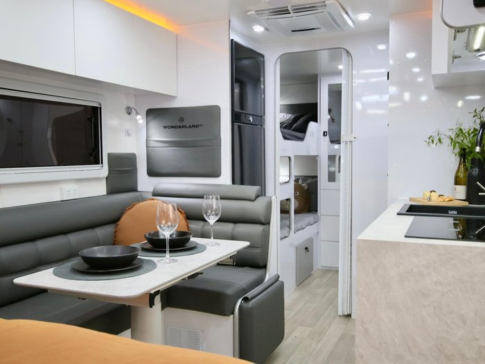 2022 Wonderland RV Xtr 2 Bunk