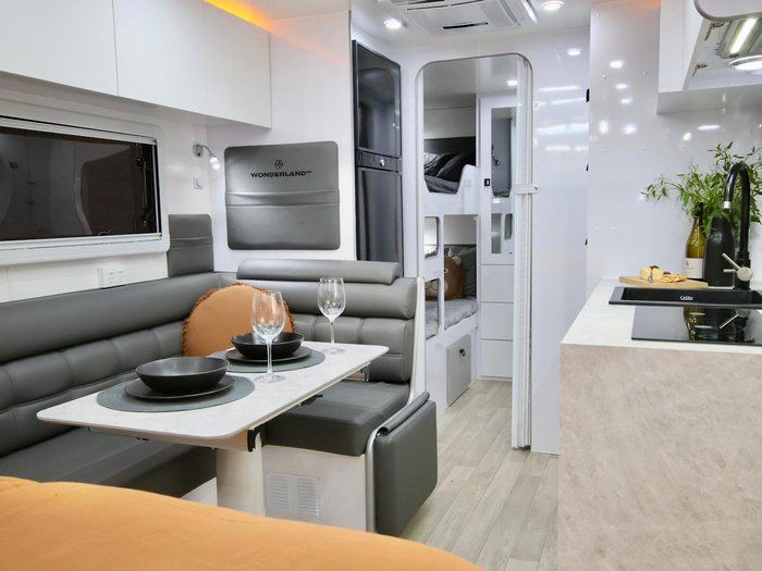 2022 Wonderland RV Xtr 2 Bunk