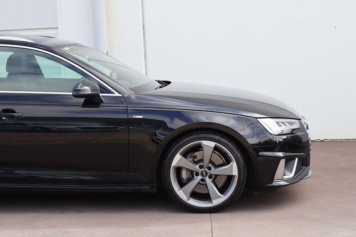 2019 Audi A4 45 TFSI S line