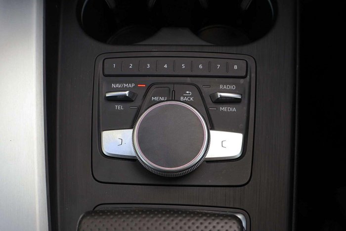 2019 Audi A4 45 TFSI S line