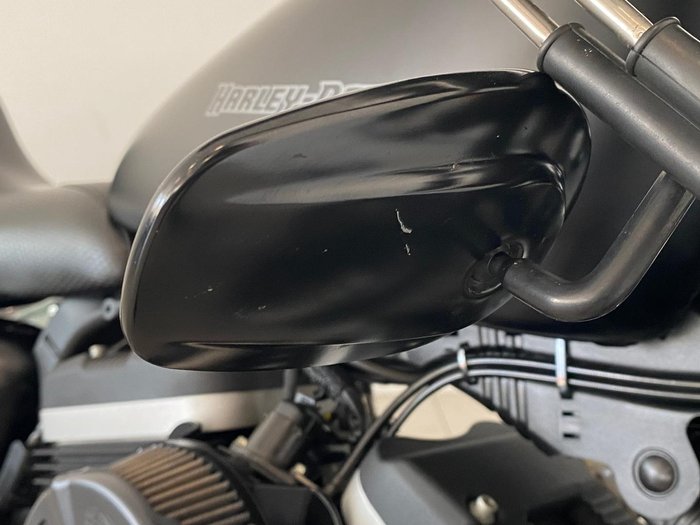 2009 Harley-Davidson Iron 883 (XL883N) Sportster Black