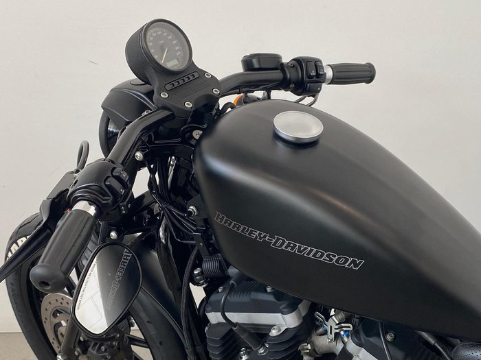 2009 Harley-Davidson Iron 883 (XL883N) Sportster Black