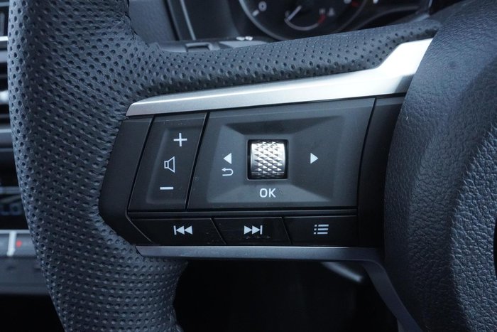 2025 Mitsubishi Triton GLS