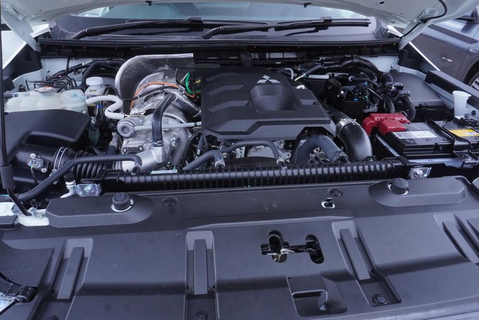 2025 Mitsubishi Triton GLS