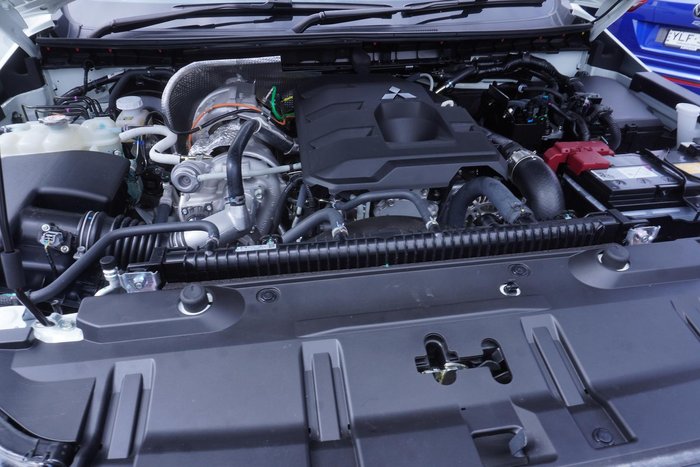 2025 Mitsubishi Triton GLS