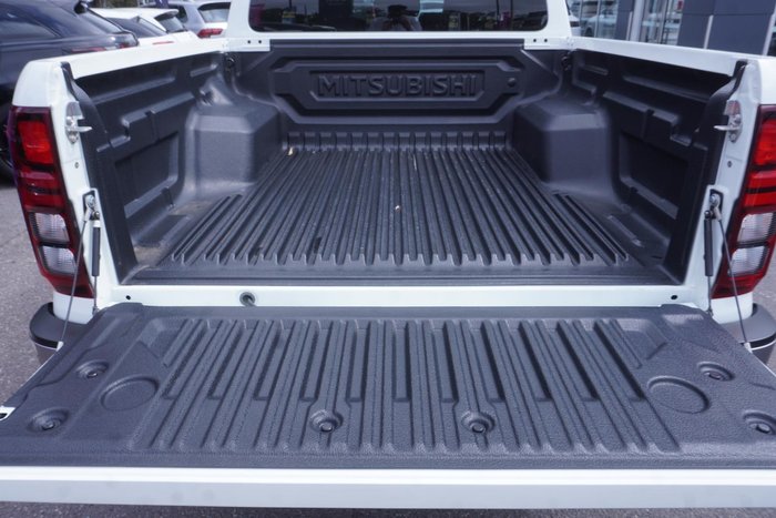 2025 Mitsubishi Triton GLS