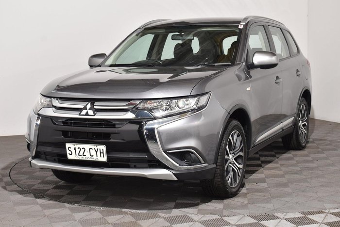 2017 Mitsubishi Outlander ES