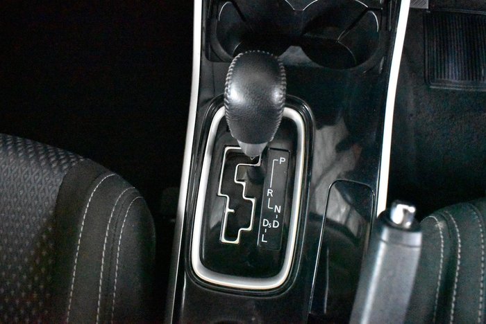 2017 Mitsubishi Outlander ES