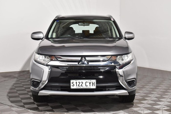 2017 Mitsubishi Outlander ES