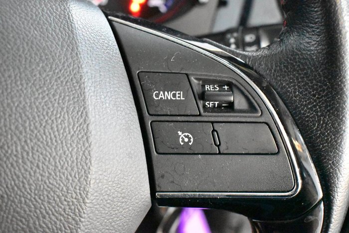 2017 Mitsubishi Outlander ES