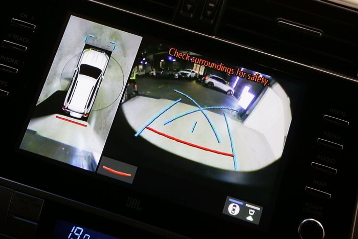 2021 Toyota Landcruiser Prado VX