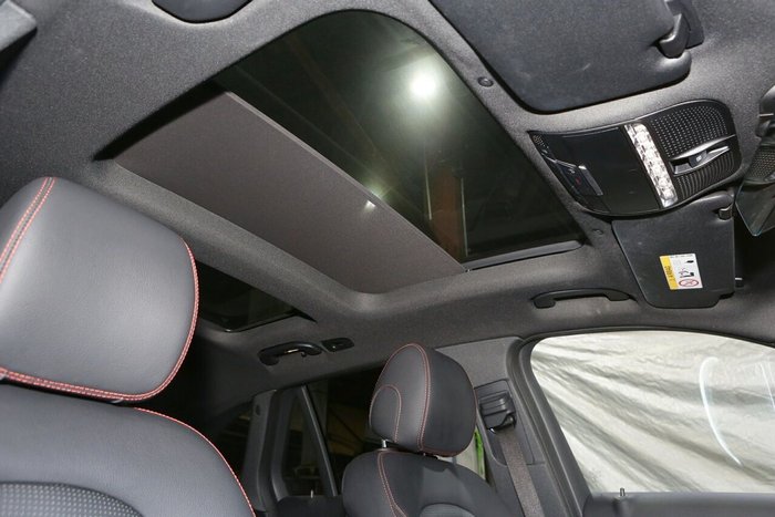 2022 Mercedes-Benz GLC-Class GLC200