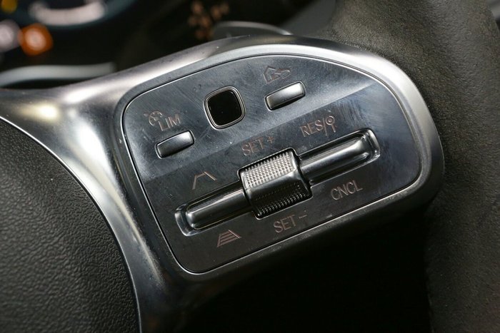 2022 Mercedes-Benz GLC-Class GLC200