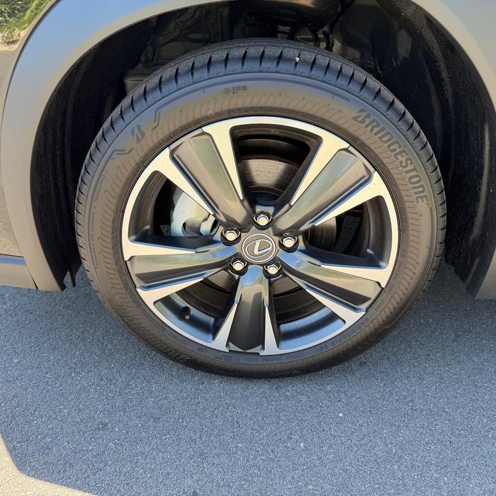 2025 Lexus UX 300h Sport Luxury