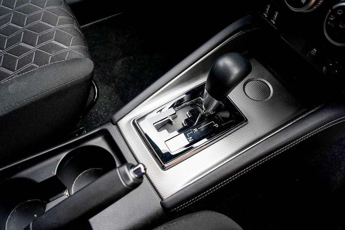 2024 Mitsubishi ASX ES