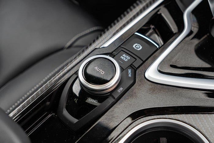 2024 LDV D90 Executive