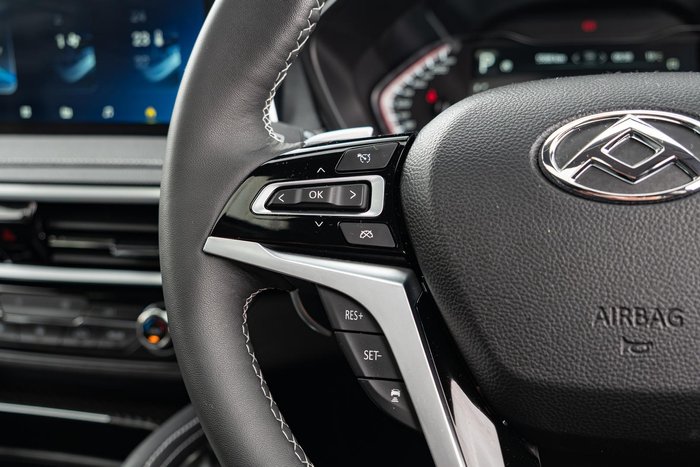 2024 LDV D90 Executive