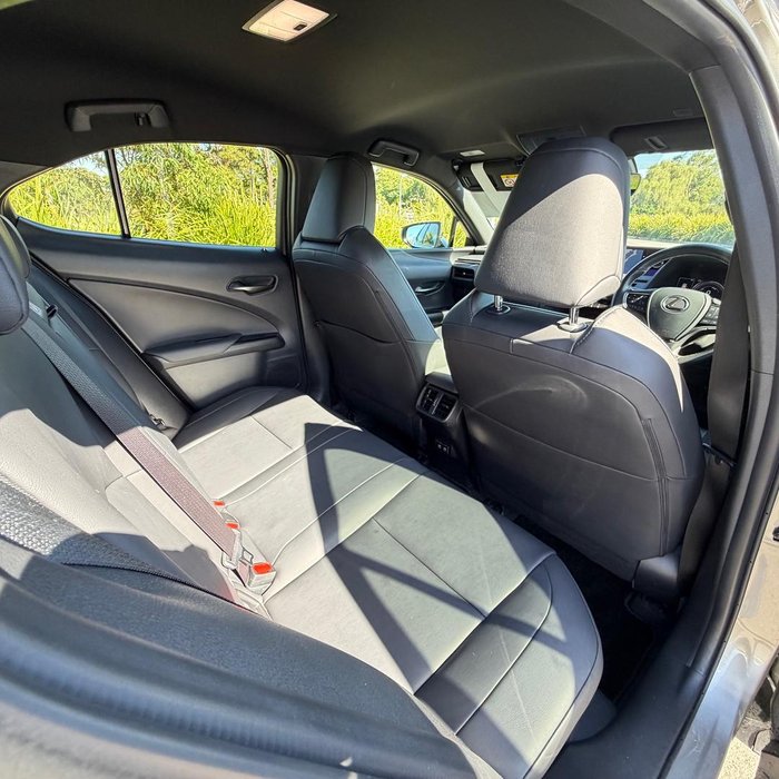 2018 Lexus UX 250h Luxury