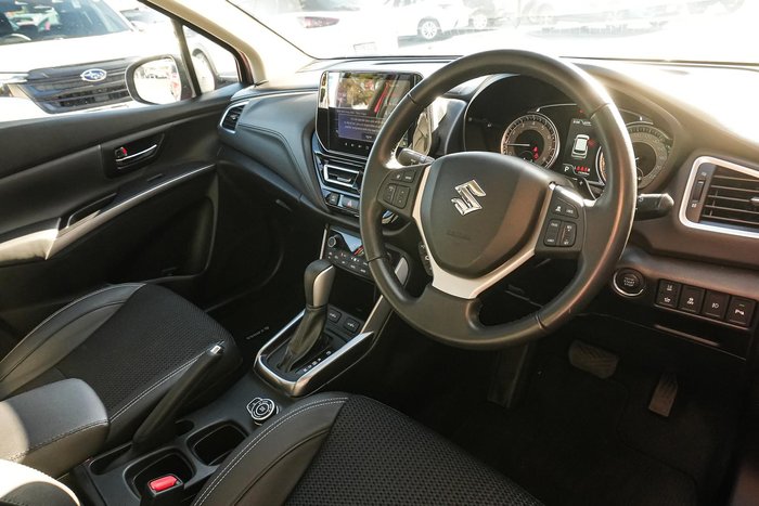 2023 Suzuki S-Cross ALLGRIP Prestige