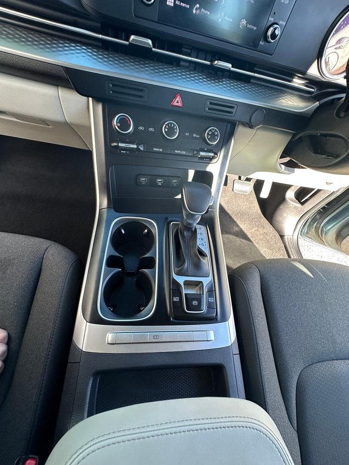 2023 Kia Carnival S