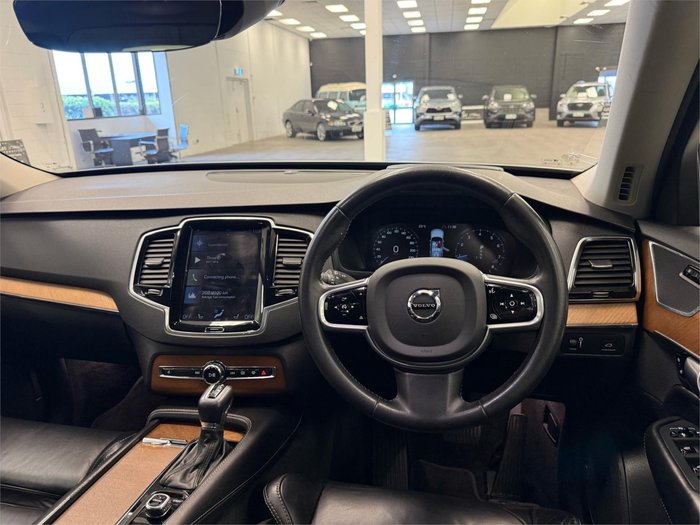 2017 Volvo XC90 T6 Inscription