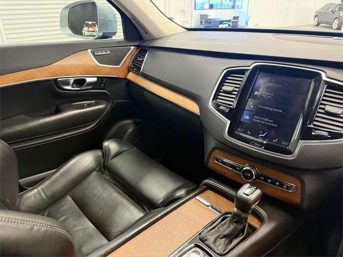 2017 Volvo XC90 T6 Inscription