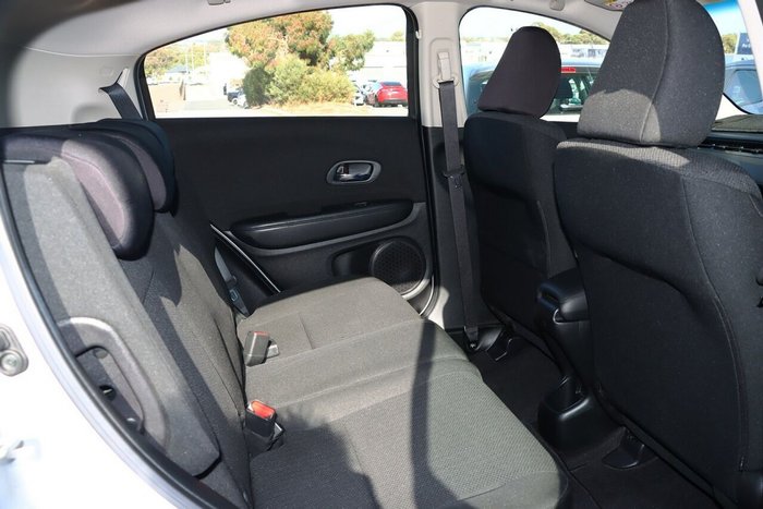 2017 Honda HR-V VTi-L